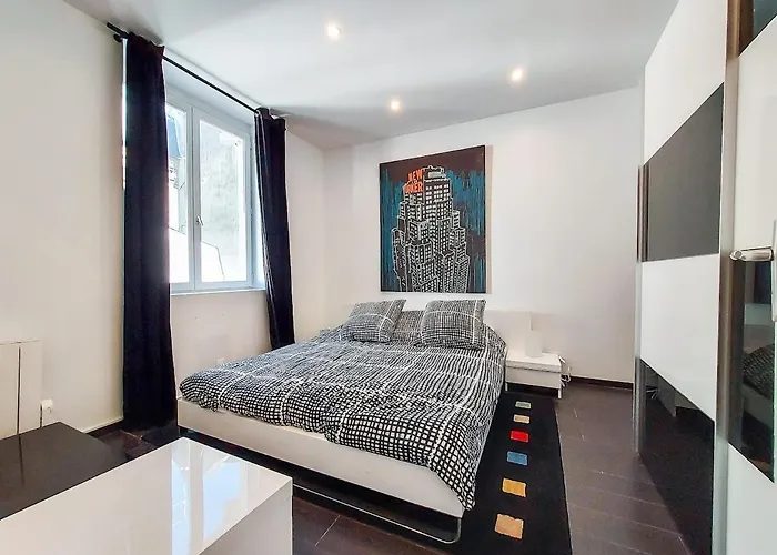 Maison En Plein Coeur De Deauville, A Pied, 6 Personnes