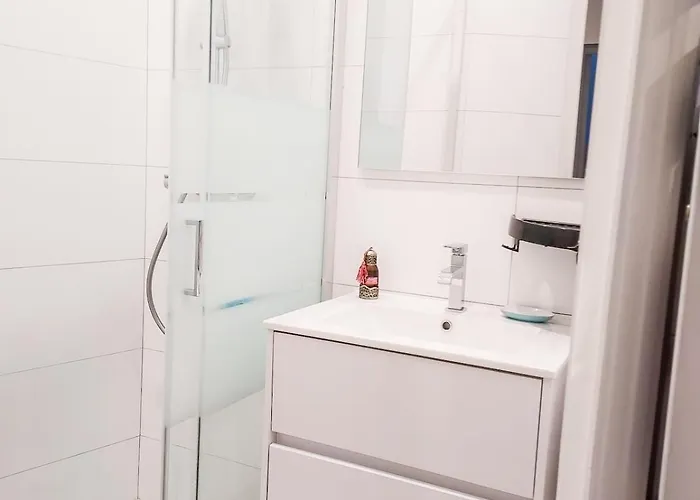 Maison En Plein Coeur De Deauville, A Pied, 6 Personnes Holiday home *