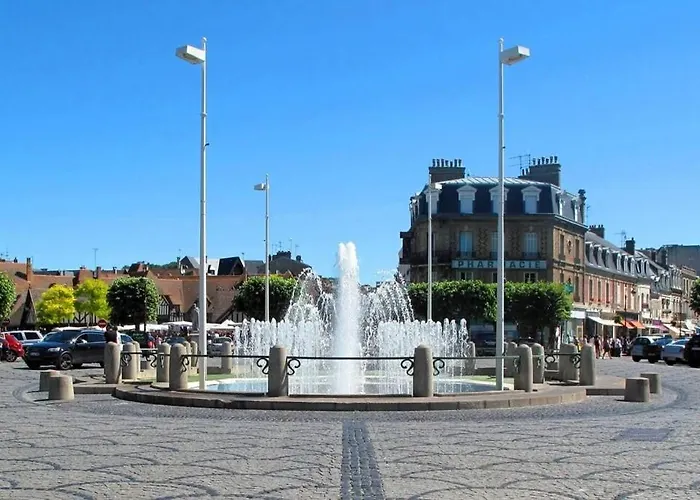 Maison En Plein Coeur De Deauville, A Pied, 6 Personnes Holiday home