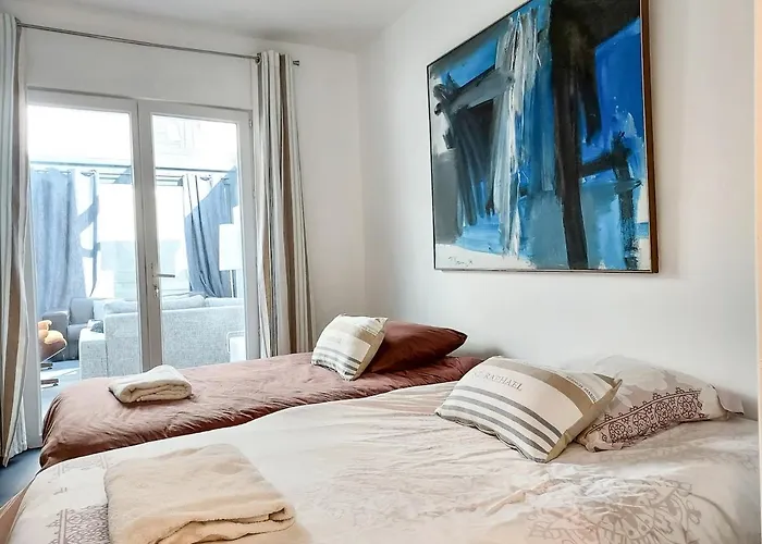 Maison En Plein Coeur De Deauville, A Pied, 6 Personnes Holiday home *